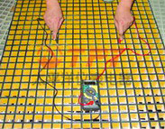 玻(bō)璃鋼格(gé)栅生産(chan)租賃廠(chang)家