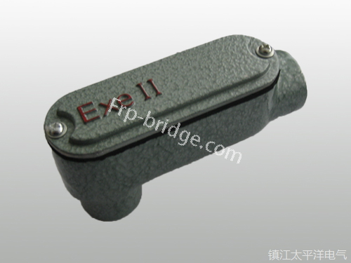 防爆(bao)後彎通穿(chuan)線盒