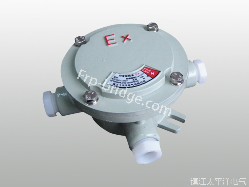 AH型(xing)防爆接(jiē)線盒三(san)通