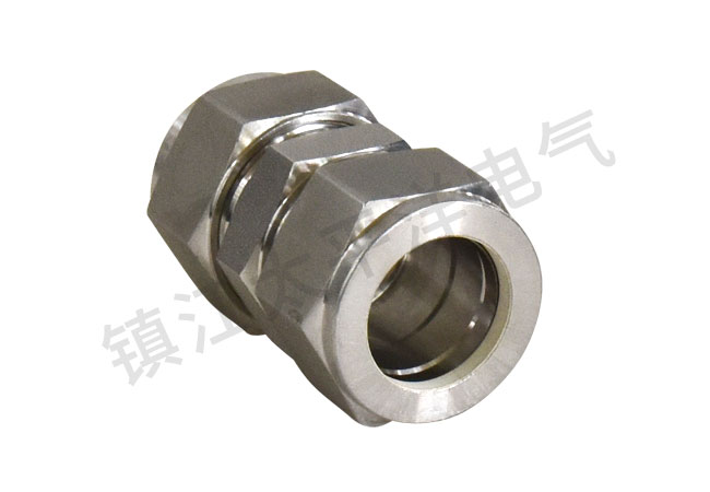 卡套直(zhí)通中間接頭(tóu)