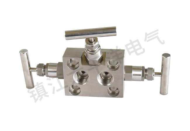 一(yī)體化三(san)閥組