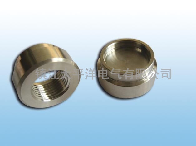 管帽，内(nei)接頭